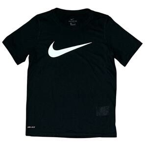The Nike Tee Dri-FIT Swoosh Logo Black Athletic T-Shirt Big Kids' Boys Small